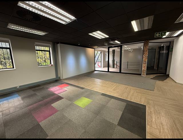 348M² OFFICE TO LET IN ROSEBANK